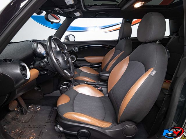 2013 MINI Cooper Hardtop 2 Door PANORAMIC SUNROOF, HEATED SEATS, PREMIUM PKG, COLD WEATHER PKG - 22361542 - 8