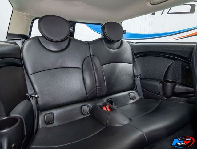 2013 MINI Cooper S Clubman CLEAN CARFAX, 1 OWNER, PAN SUNROOF, HEATED SEATS, HARMAN KARDON - 22914979 - 18