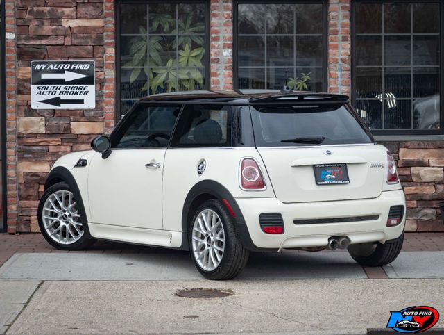 2013 MINI Cooper S Hardtop 2 Door JOHN COOPER WORKS PKG, 6-SPD MANUAL, 17" WHEELS, HARMAN/KARDON - 22276654 - 3