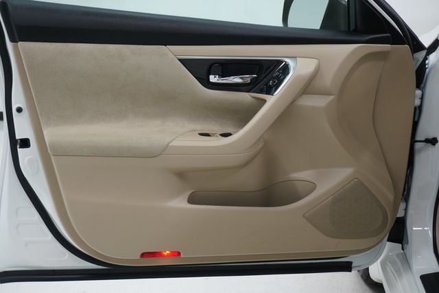 2013 Nissan Altima 4dr Sedan I4 2.5 SV - 22903542 - 12