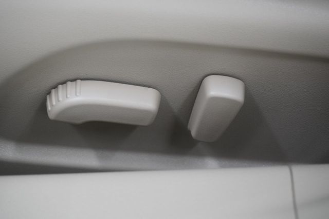 2013 Nissan Altima 4dr Sedan I4 2.5 SV - 22903542 - 13