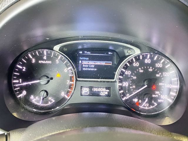 2013 Nissan Altima 4dr Sedan V6 3.5 S - 22934074 - 24