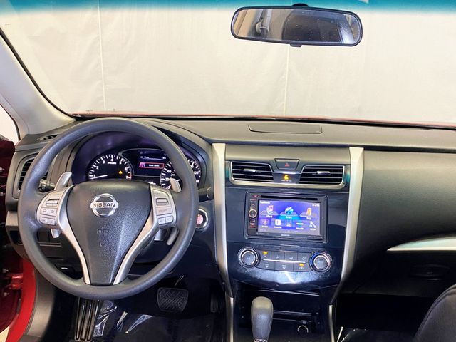 2013 Nissan Altima 4dr Sedan V6 3.5 S - 22934074 - 36