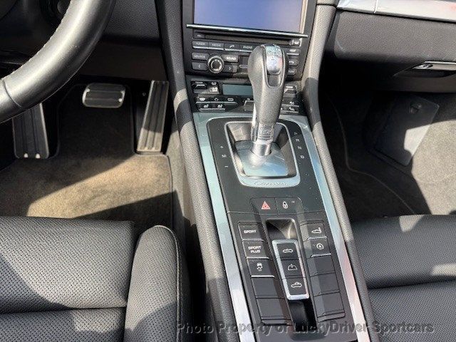 2013 Porsche 911 2dr Cabriolet Carrera - 22939248 - 24