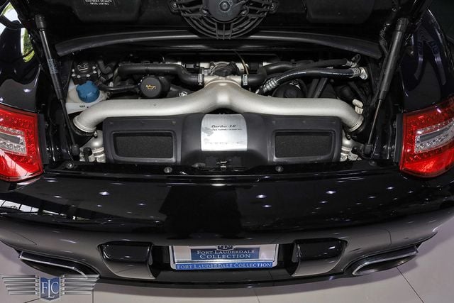 2013 Porsche 911 Turbo Cabriolet - 22909106 - 28