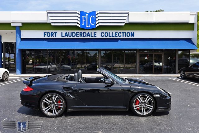 2013 Porsche 911 Turbo Cabriolet - 22909106 - 36