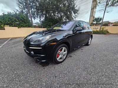 2013 Porsche Cayenne GTS's photo
