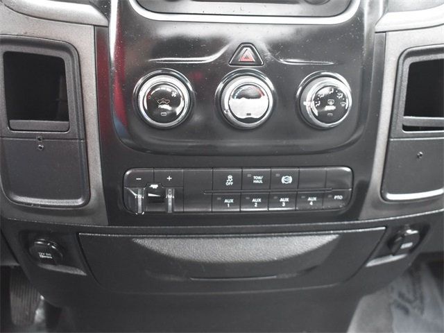 2013 Ram 3500 Tradesman - 22902486 - 16