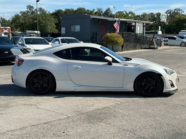 2013 Scion FR-S 2dr Coupe Manual - 22936188 - 5