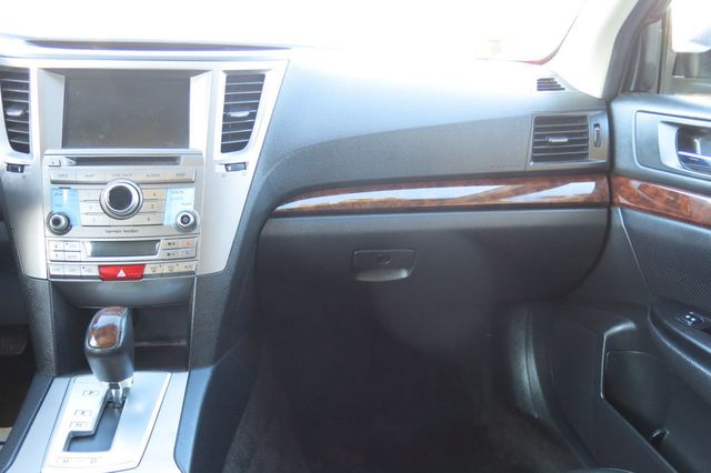 2013 Subaru Legacy 4dr Sedan H4 Automatic 2.5i Limited - 22934903 - 20