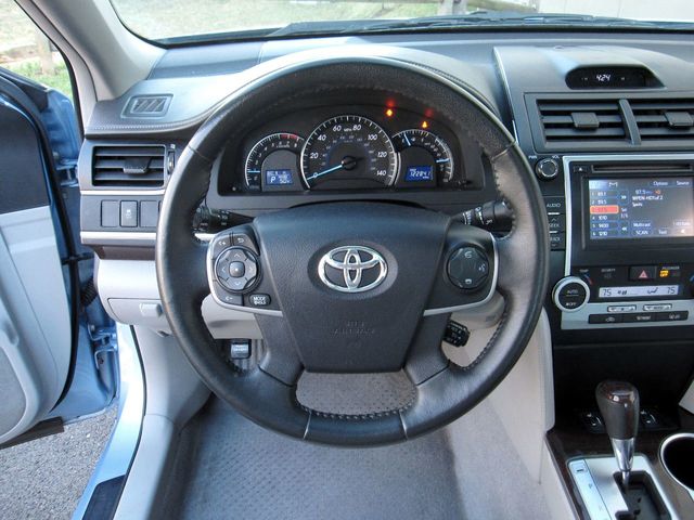 2013 Toyota Camry 4dr Sedan I4 Automatic XLE - 22314311 - 18