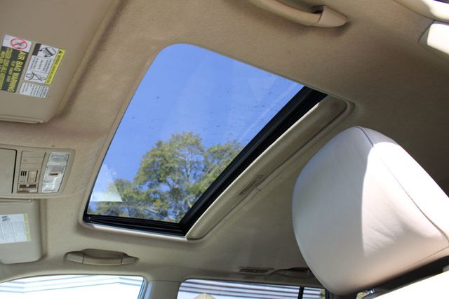 2013 Toyota Highlander 4WD 4dr V6 Plus - 22936193 - 29