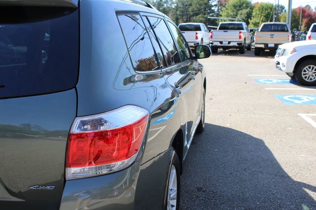 2013 Toyota Highlander 4WD 4dr V6 Plus - 22936193 - 38
