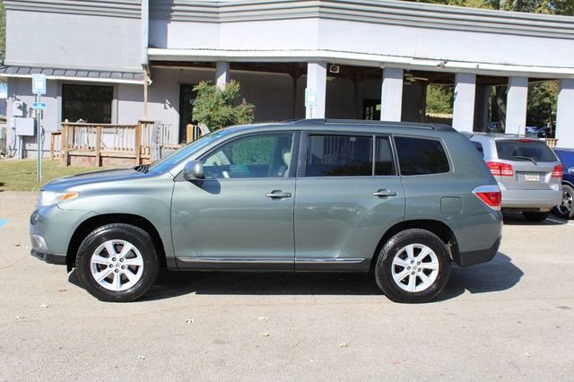 2013 Toyota Highlander 4WD 4dr V6 Plus - 22936193 - 3