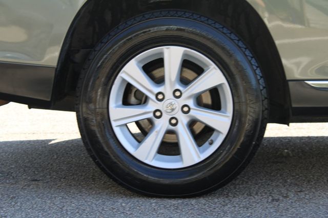 2013 Toyota Highlander 4WD 4dr V6 Plus - 22936193 - 42