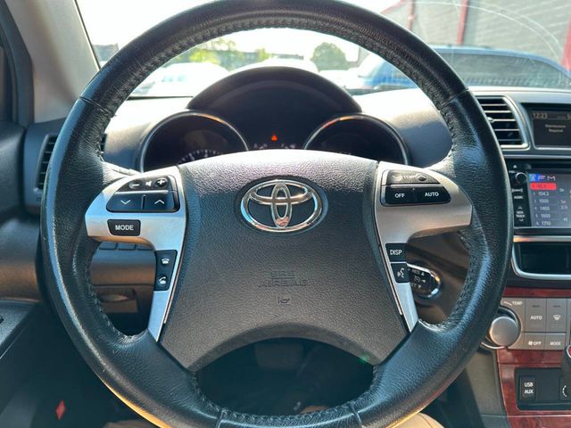 2013 Toyota Highlander Limited AWD 4dr SUV - 22921269 - 35