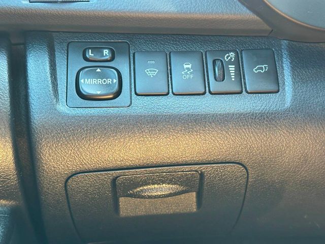 2013 Toyota Highlander Limited AWD 4dr SUV - 22921269 - 40