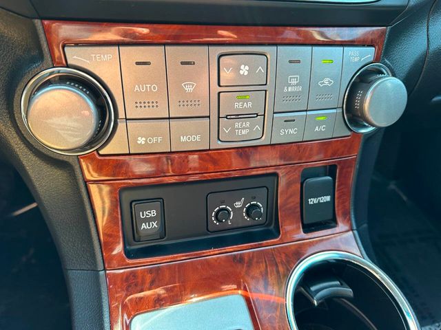 2013 Toyota Highlander Limited AWD 4dr SUV - 22921269 - 45