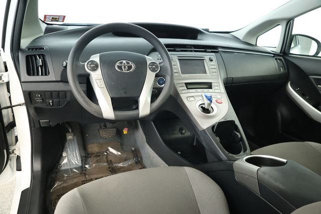 2013 Toyota Prius 5dr Hatchback Three - 22931935 - 9
