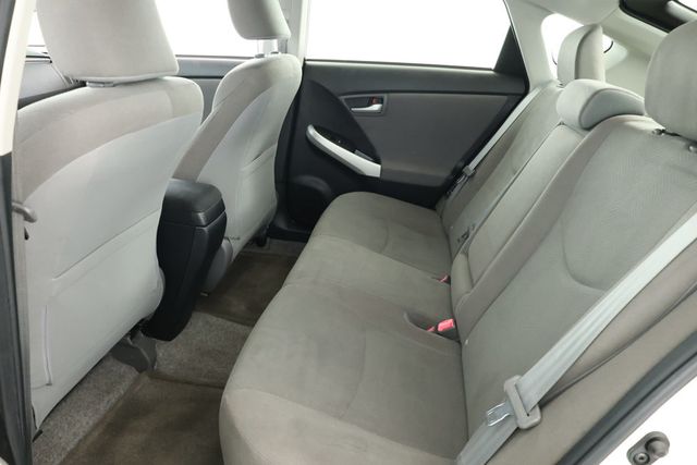 2013 Toyota Prius 5dr Hatchback Three - 22931935 - 18