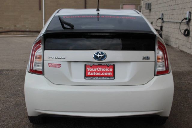 2013 Toyota Prius 5dr Hatchback Two - 22919568 - 3