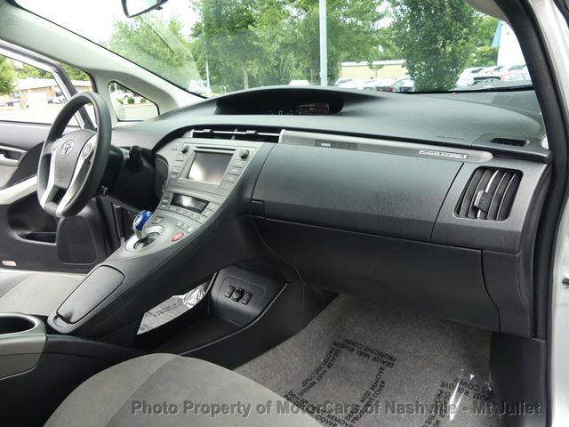 2013 Toyota Prius Plug-In 5dr HB - 22887538 - 26