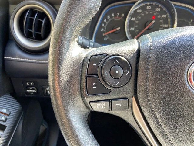 2013 Toyota RAV4 Limited w/ Navigation & Blind Spot Monitor - 22282566 - 15