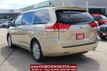 2013 Toyota Sienna 5dr 7-Passenger Van V6 LE AWD - 22382051 - 2