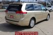 2013 Toyota Sienna 5dr 7-Passenger Van V6 LE AWD - 22382051 - 4