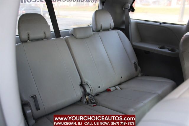 2013 Toyota Sienna 5dr 7-Passenger Van V6 XLE AWD - 22230428 - 20