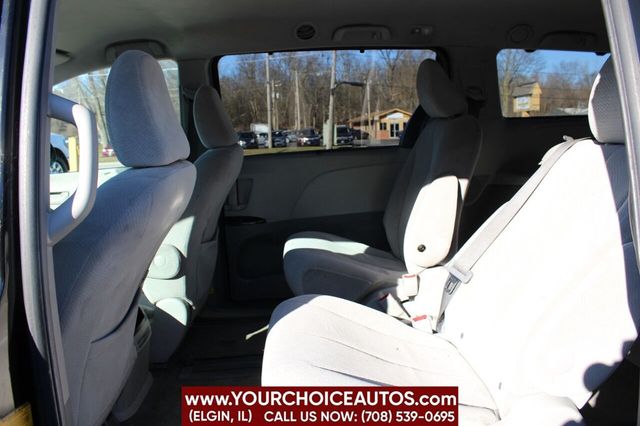 2013 Toyota Sienna LE 7 Passenger Auto Access Seat 4dr Mini Van - 22344187 - 12
