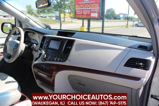 2013 Toyota Sienna XLE 8 Passenger 4dr Mini Van - 22907539 - 15