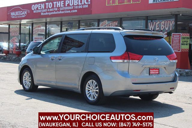 2013 Toyota Sienna XLE 8 Passenger 4dr Mini Van - 22907539 - 6