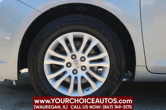 2013 Toyota Sienna XLE 8 Passenger 4dr Mini Van - 22907539 - 8