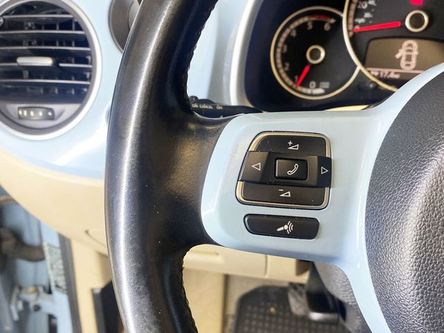 2013 Volkswagen Beetle Convertible 2dr Manual 2.0L TDI - 22911563 - 31