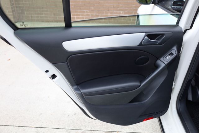 2013 Volkswagen Golf GTI 4dr Hatchback DSG - 22932741 - 20