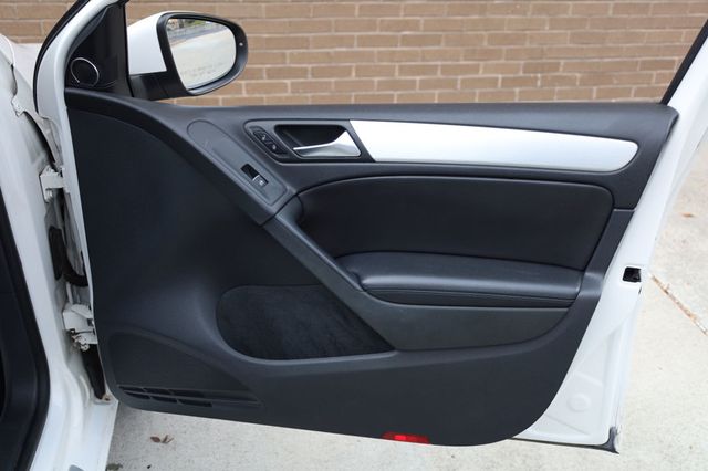 2013 Volkswagen Golf GTI 4dr Hatchback DSG - 22932741 - 23