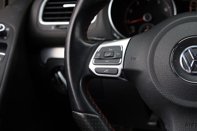 2013 Volkswagen Golf GTI 4dr Hatchback DSG - 22932741 - 30