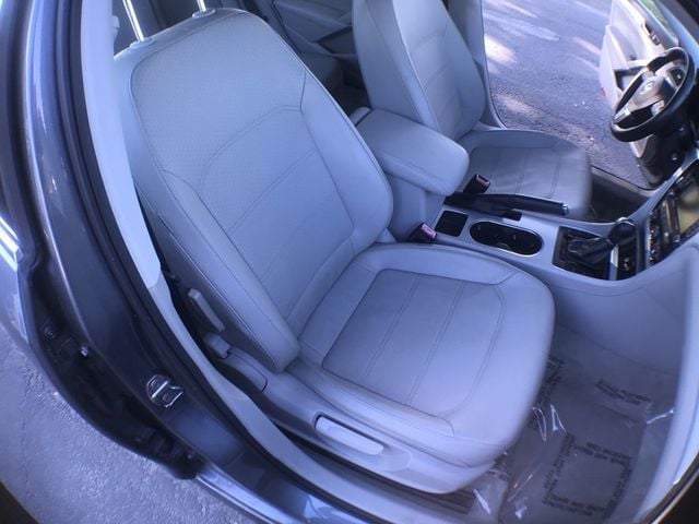 2013 Volkswagen Passat SE - 22914379 - 19
