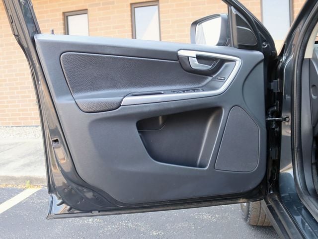 2013 Volvo XC60 AWD 4dr 3.0L - 22914922 - 24