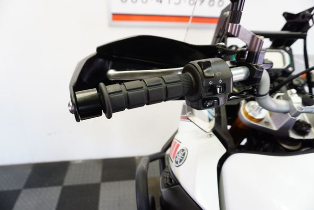 2013 Yamaha XT1200Z SUPER TENERE ADVENTURE BIKE!!! - 22882336 - 10