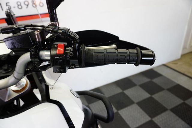 2013 Yamaha XT1200Z SUPER TENERE ADVENTURE BIKE!!! - 22882336 - 11