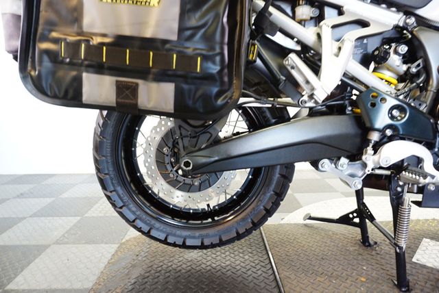 2013 Yamaha XT1200Z SUPER TENERE ADVENTURE BIKE!!! - 22882336 - 20