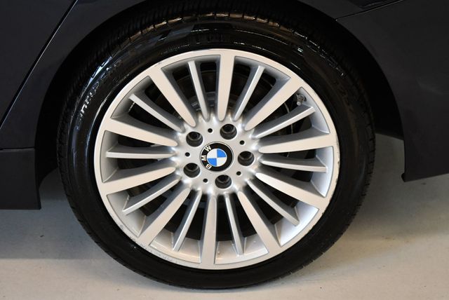 2014 BMW 3 Series 328i - 22434775 - 18