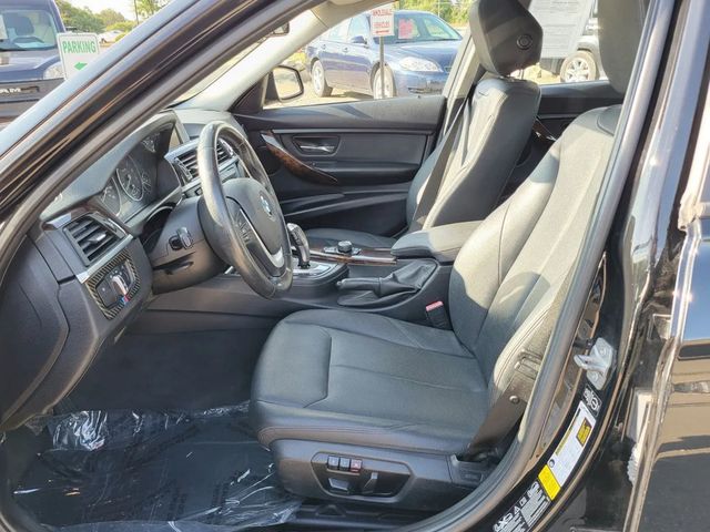 2014 BMW 3 Series 328i xDrive Sedan 4D - 22924052 - 1