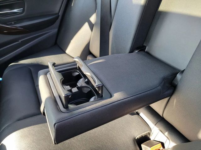 2014 BMW 3 Series 328i xDrive Sedan 4D - 22924052 - 25