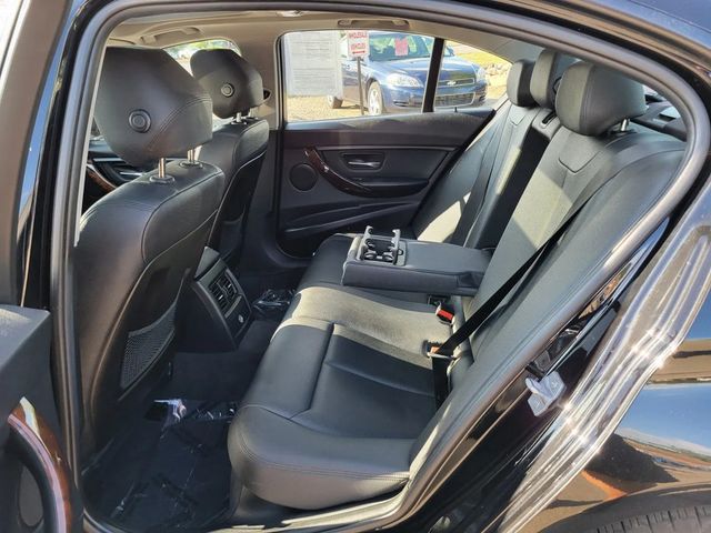 2014 BMW 3 Series 328i xDrive Sedan 4D - 22924052 - 3