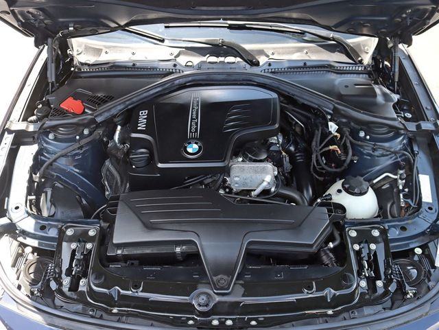 2014 BMW 3 Series Gran Turismo 328i xDrive Gran Turismo - 22873882 - 36