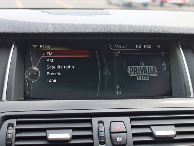 2014 BMW 5 Series 535i xDrive - 22875767 - 17