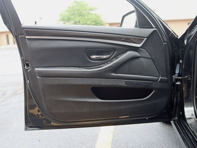 2014 BMW 5 Series 535i xDrive - 22875767 - 28